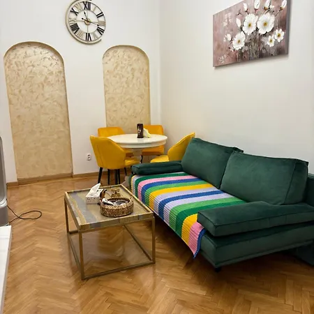 Piata Victoriei Апартаменты Бухарест