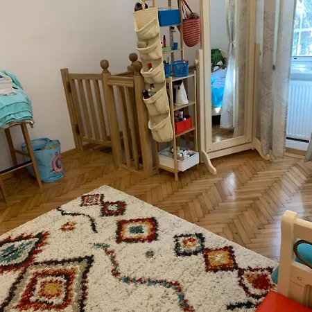 Apartament Piata Victoriei * Bucharest